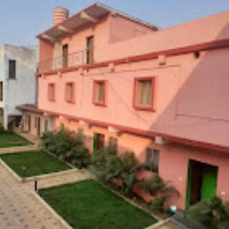 Aiims Nagar Rest House Bhubaneswar Otel Dış mekan fotoğraf